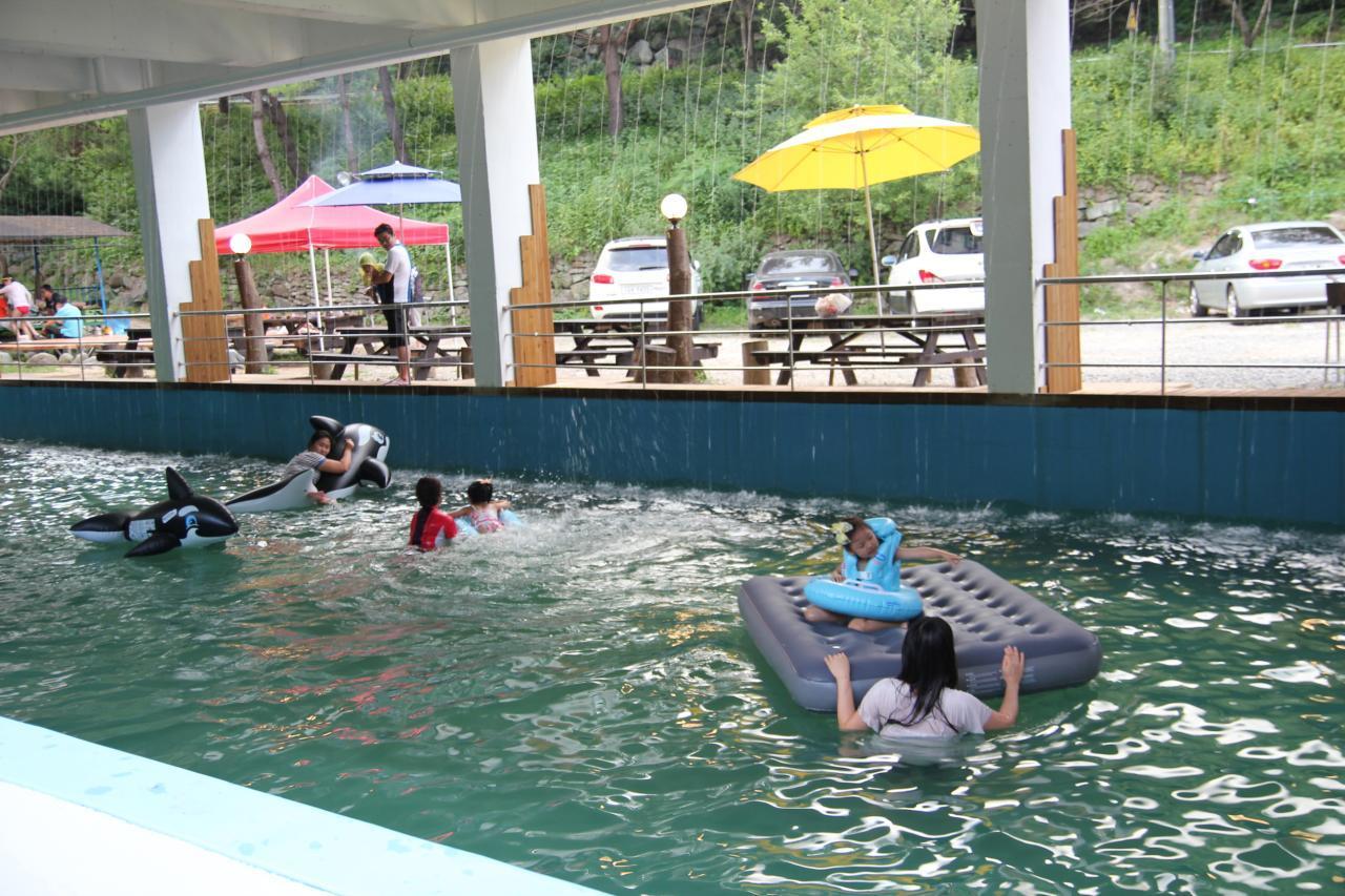 Green Valley Sancheong Екстериор снимка